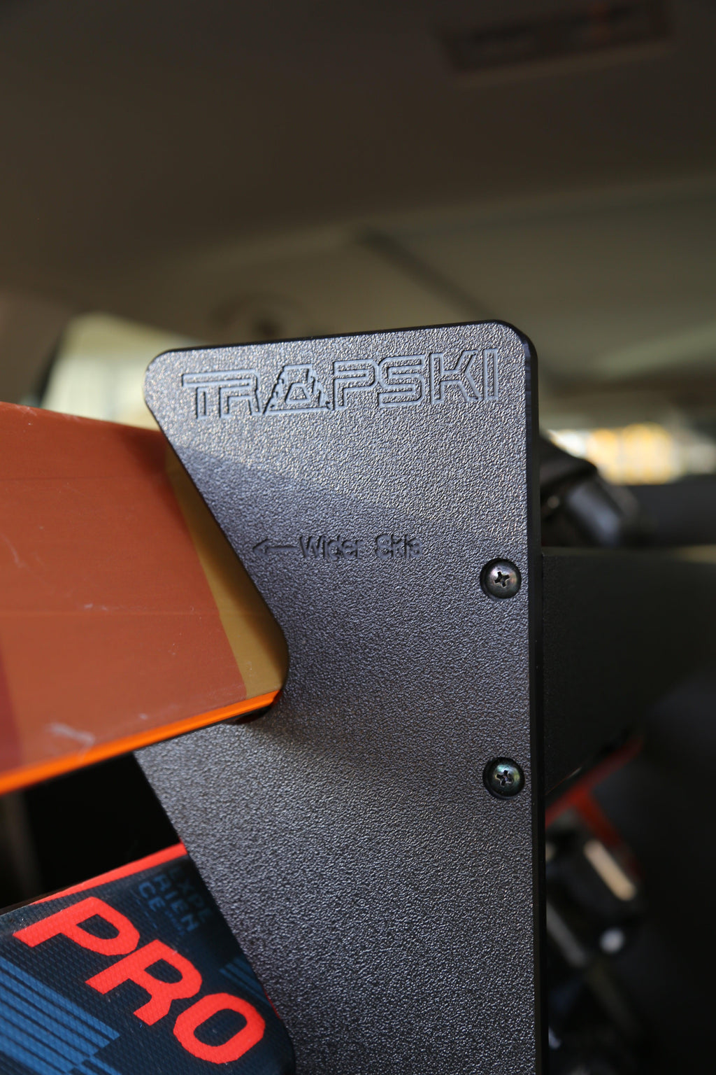 nternal Ski Mobile Rack | SUVs, Vans, Crossovers, Hatchbacks