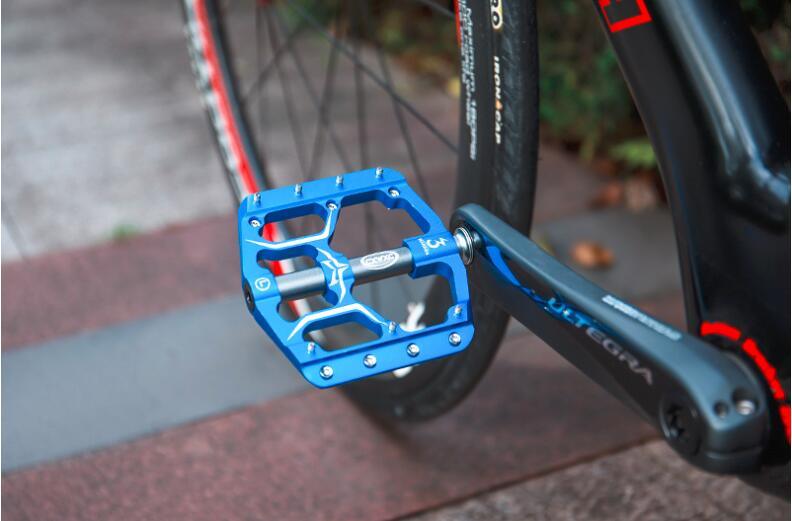 Wide Flat Mountain Road Cycling Bicycle Bike Pedal 3 Sealed Bearings 9/16 in Aluminum