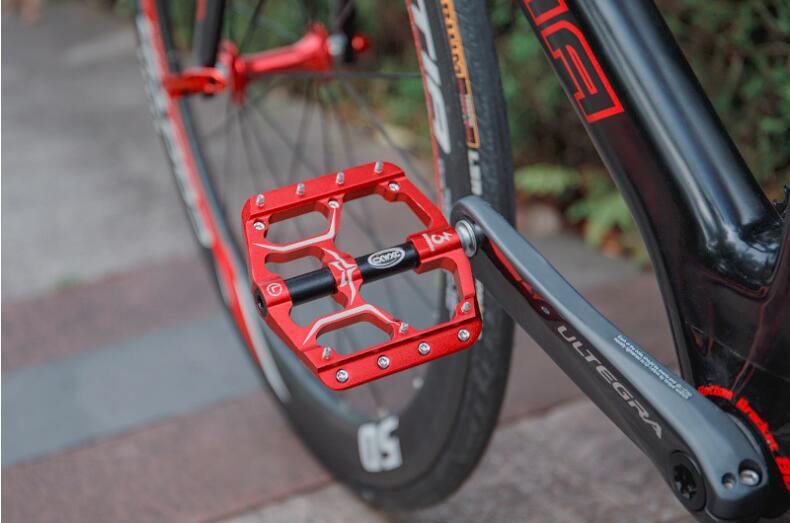 Wide Flat Mountain Road Cycling Bicycle Bike Pedal 3 Sealed Bearings 9/16 in Aluminum